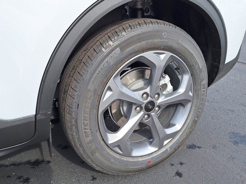 New 2026 Ford Escape ST-Line w/ Cold Weather Package image 30