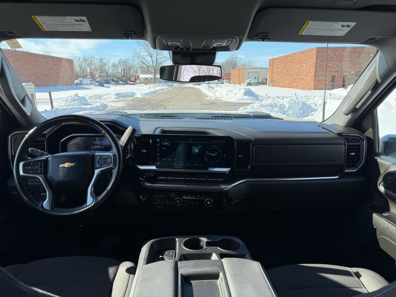 Used 2024 Chevrolet Silverado 2500 LT image 36