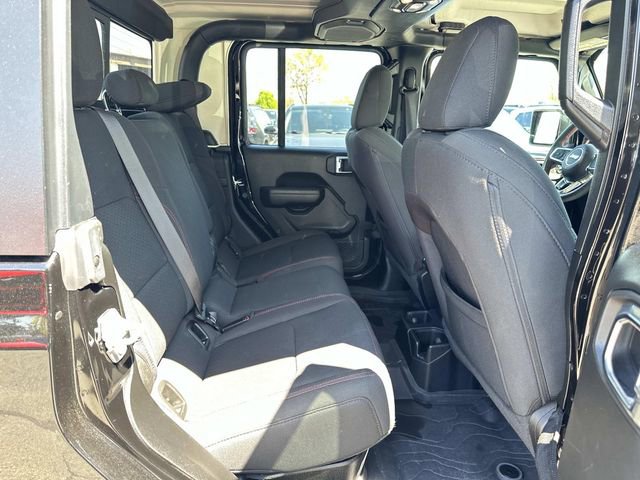 Used 2023 Jeep Gladiator Rubicon w/ LED Lighting Group image 13
