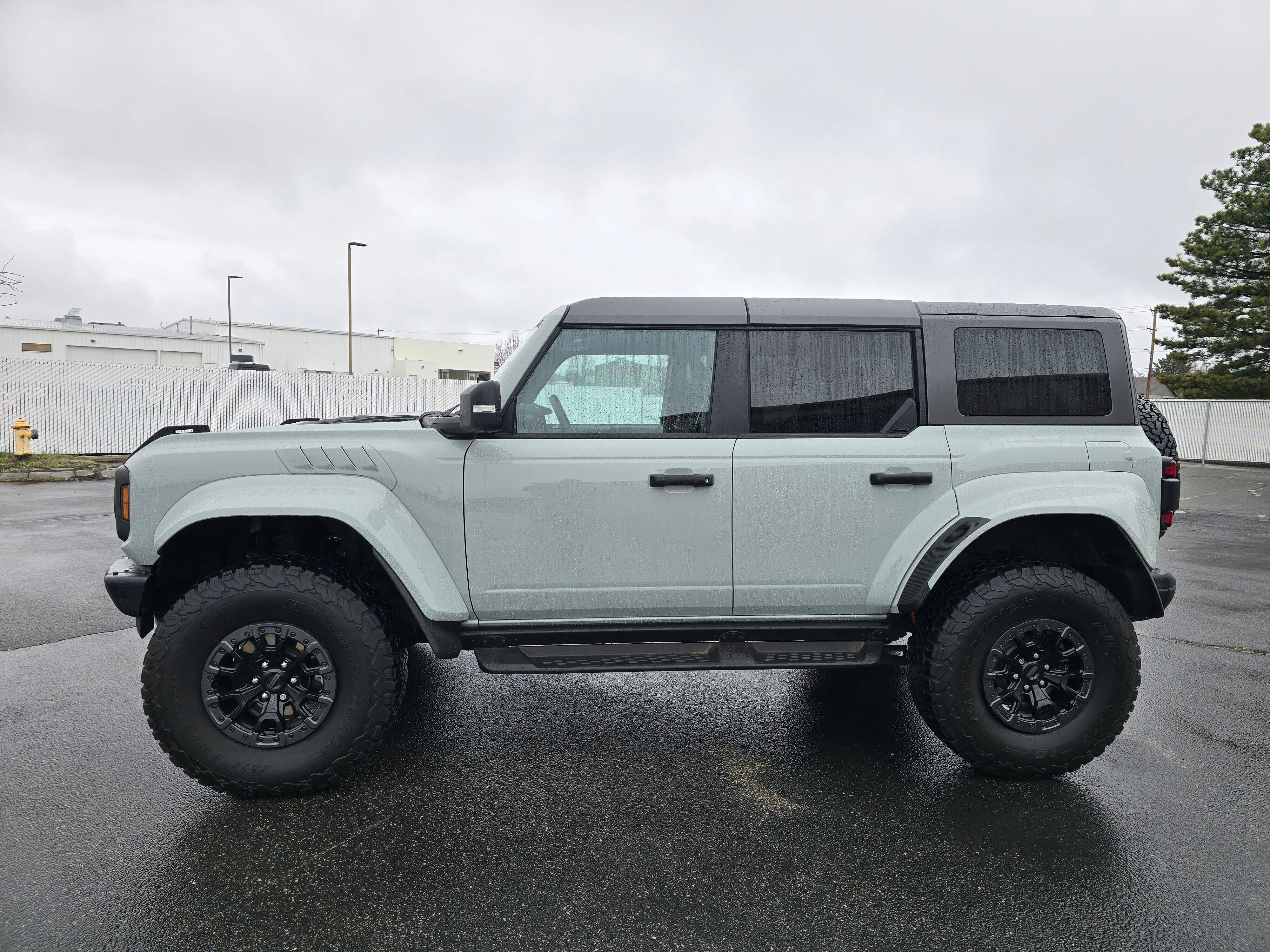 Used 2024 Ford Bronco Raptor w/ Interior Carbon Fiber Pack 6 image 3