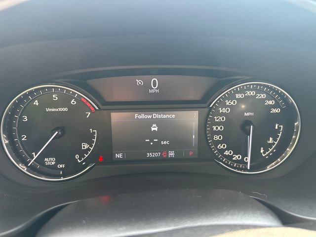 Used 2023 Cadillac XT4 Luxury w/ Driver Awareness Package AWD/4WD image 25