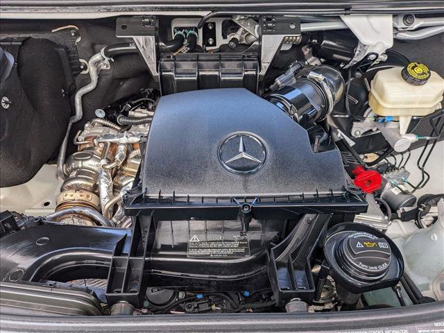 Used 2024 Mercedes-Benz Sprinter 2500 image 22