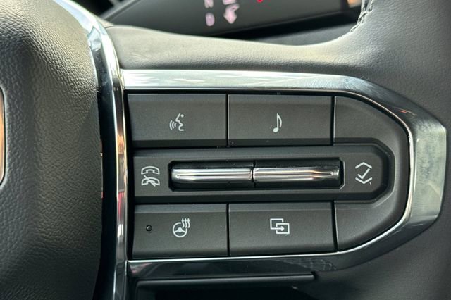 New 2026 GMC Sierra EV Elevation w/ LPO, Elevation Dark Package image 27