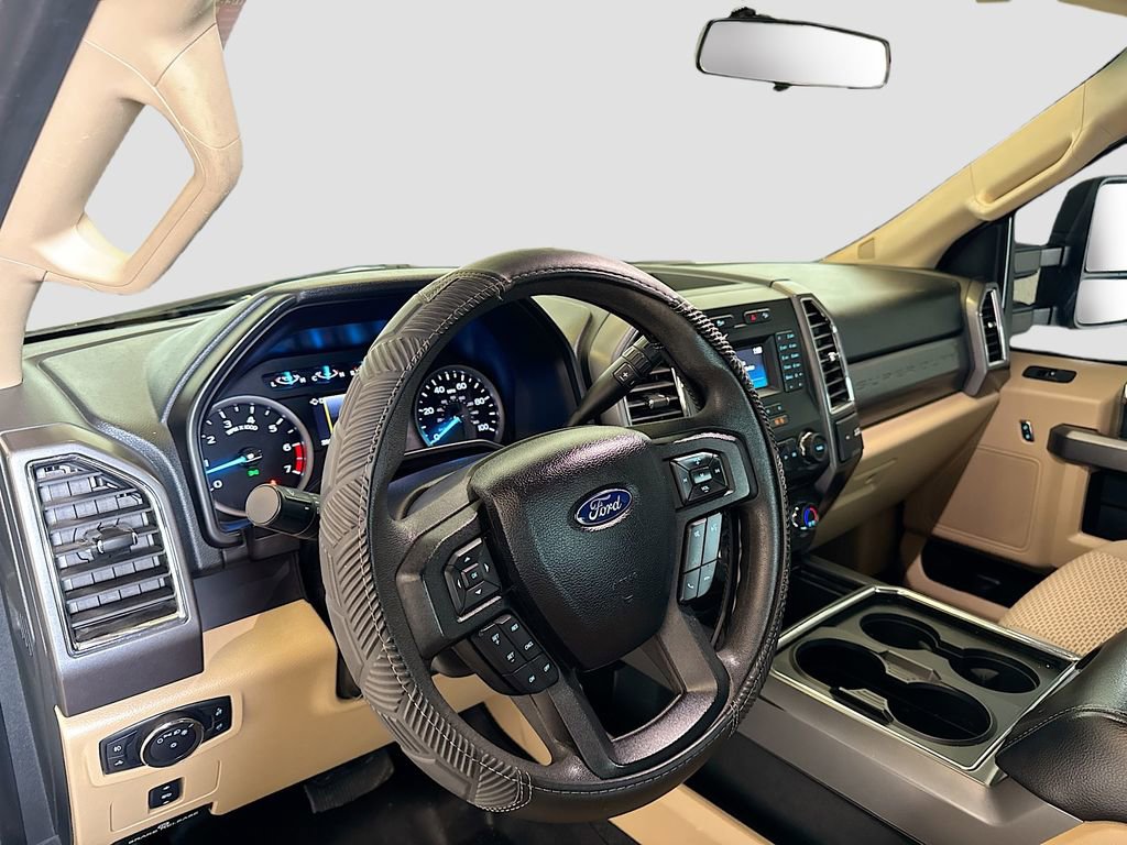 Used 2017 Ford F250 XLT w/ XLT Value Package AWD/4WD image 11