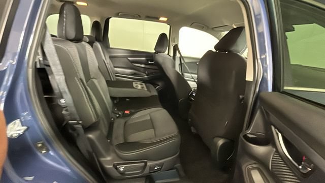 Used 2023 Subaru Ascent Premium w/ Convenience Package AWD/4WD image 30