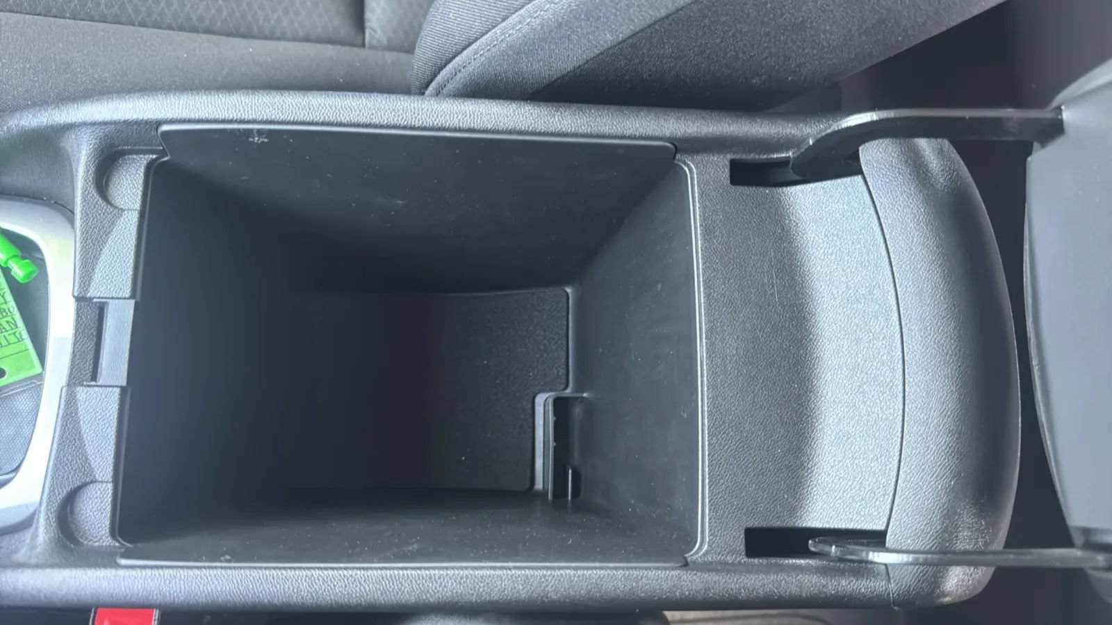 Used 2025 Chevrolet Malibu LS FWD image 15