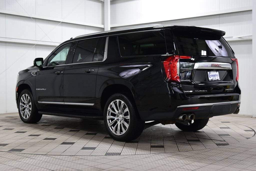 Used 2024 GMC Yukon XL Denali w/ Advanced Technology Package AWD/4WD image 6