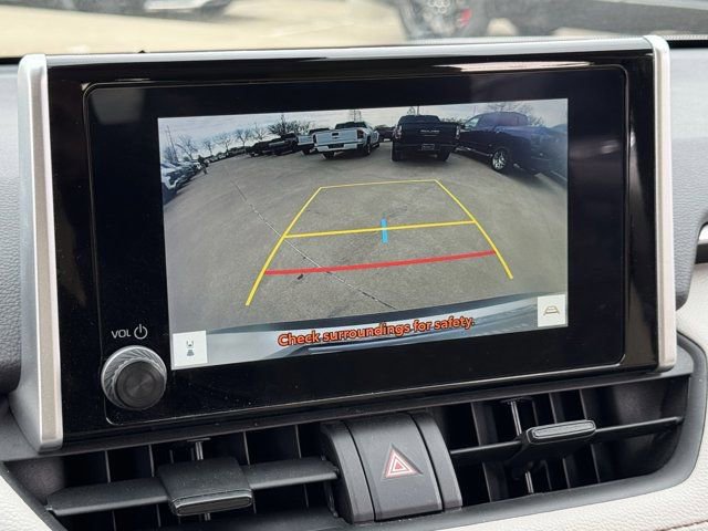 Used 2023 Toyota RAV4 XLE image 18