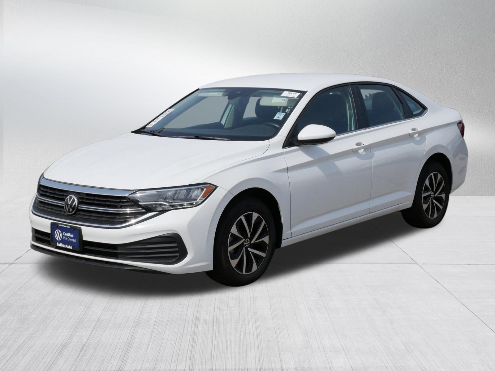 Certified 2024 Volkswagen Jetta S image 3