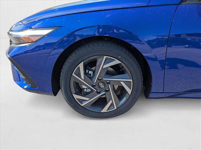 New 2025 Hyundai Elantra Sport image 10