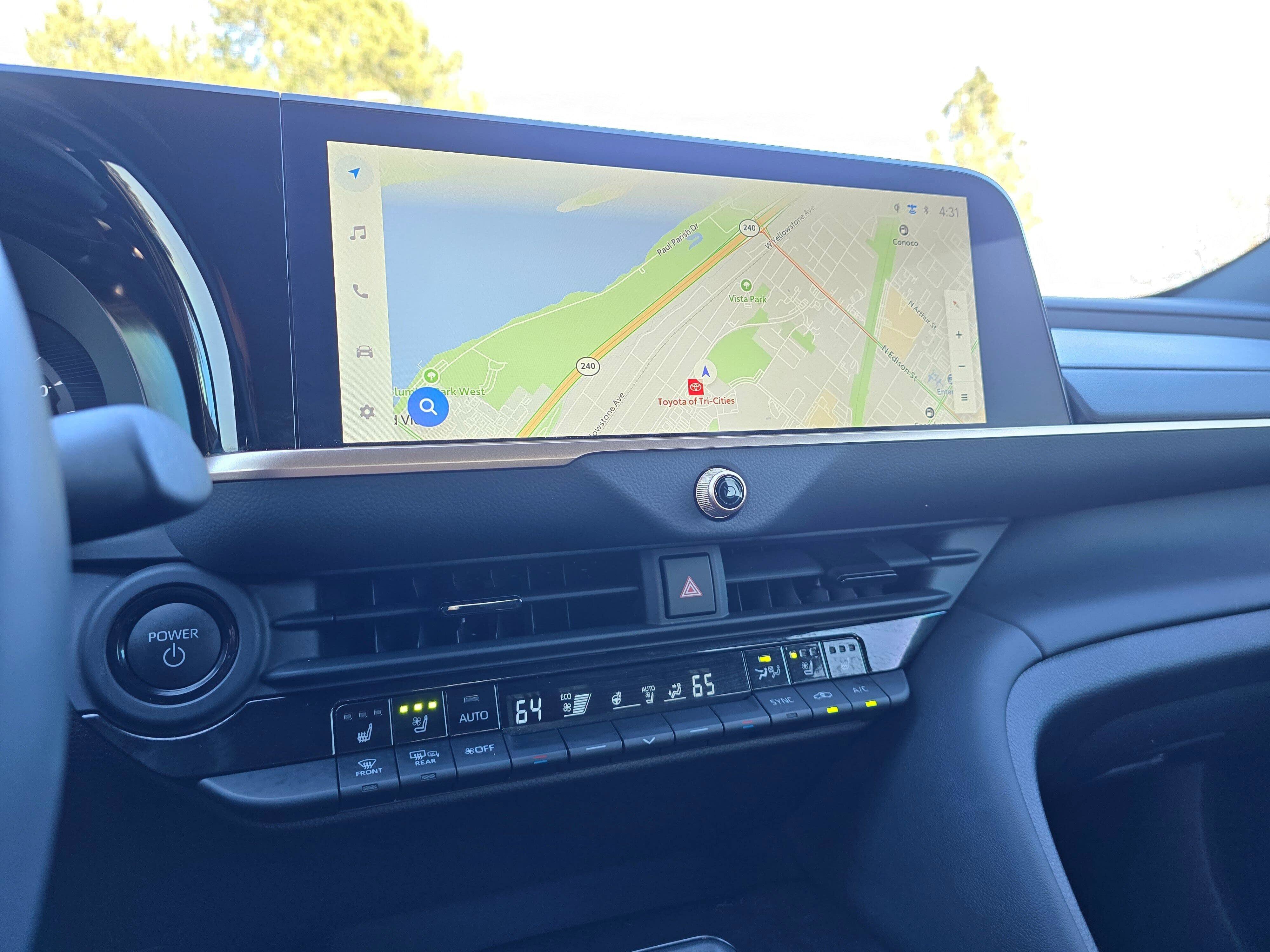 Used 2026 Toyota Crown Platinum image 24