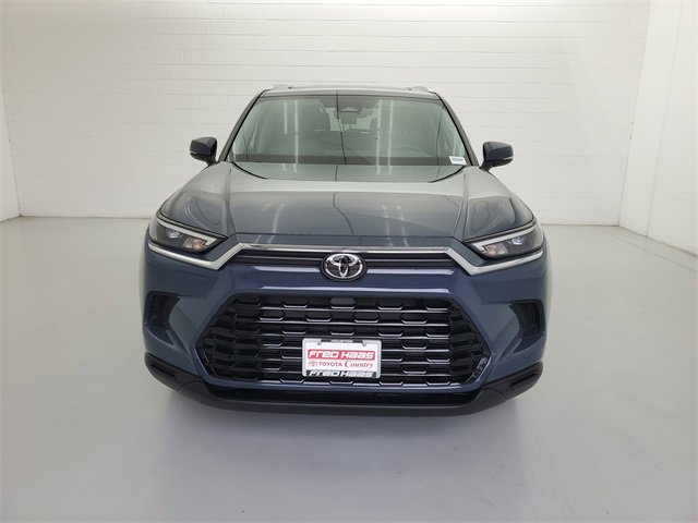 Used 2024 Toyota Grand Highlander XLE image 4