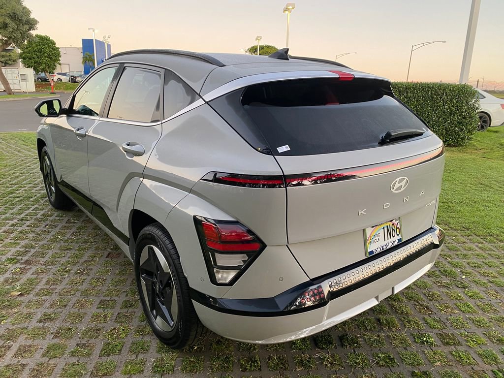 Certified 2024 Hyundai Kona Limited image 23