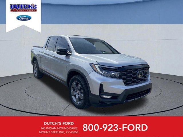 Used 2025 Honda Ridgeline TrailSport image 1