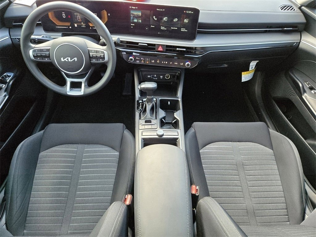 New 2025 Kia K5 LXS image 28