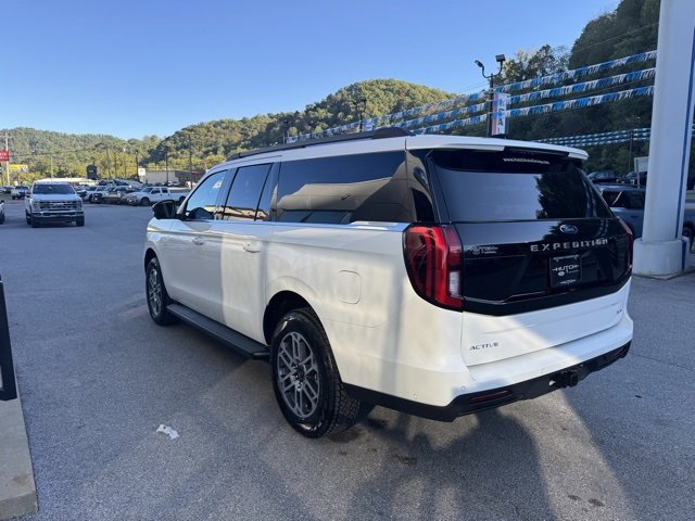 New 2025 Ford Expedition Max Active image 5