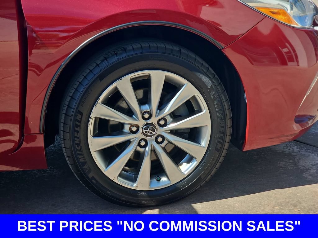 Used 2017 Toyota Camry XLE FWD image 37