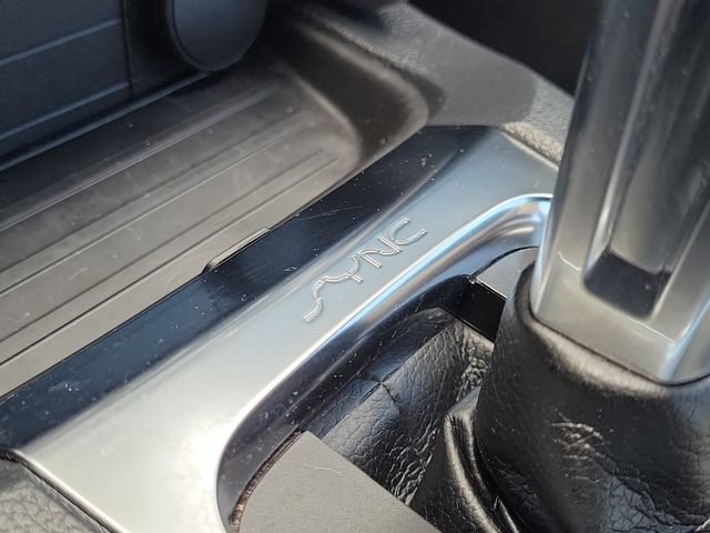 Used 2022 Ford Mustang Premium RWD image 27