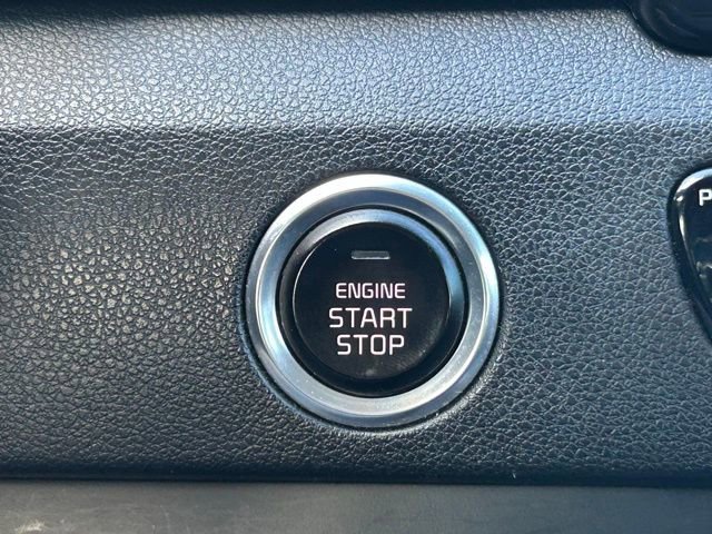 Used 2019 Kia Niro LX FWD image 25