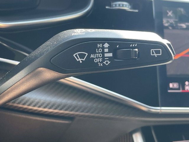 Used 2022 Audi RS Q8 w/ Black Optic Package AWD/4WD image 27