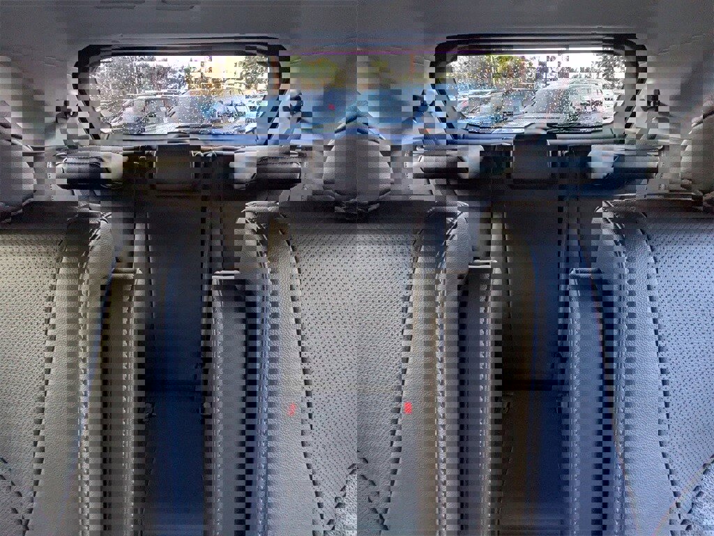 New 2026 Toyota Highlander Limited image 16