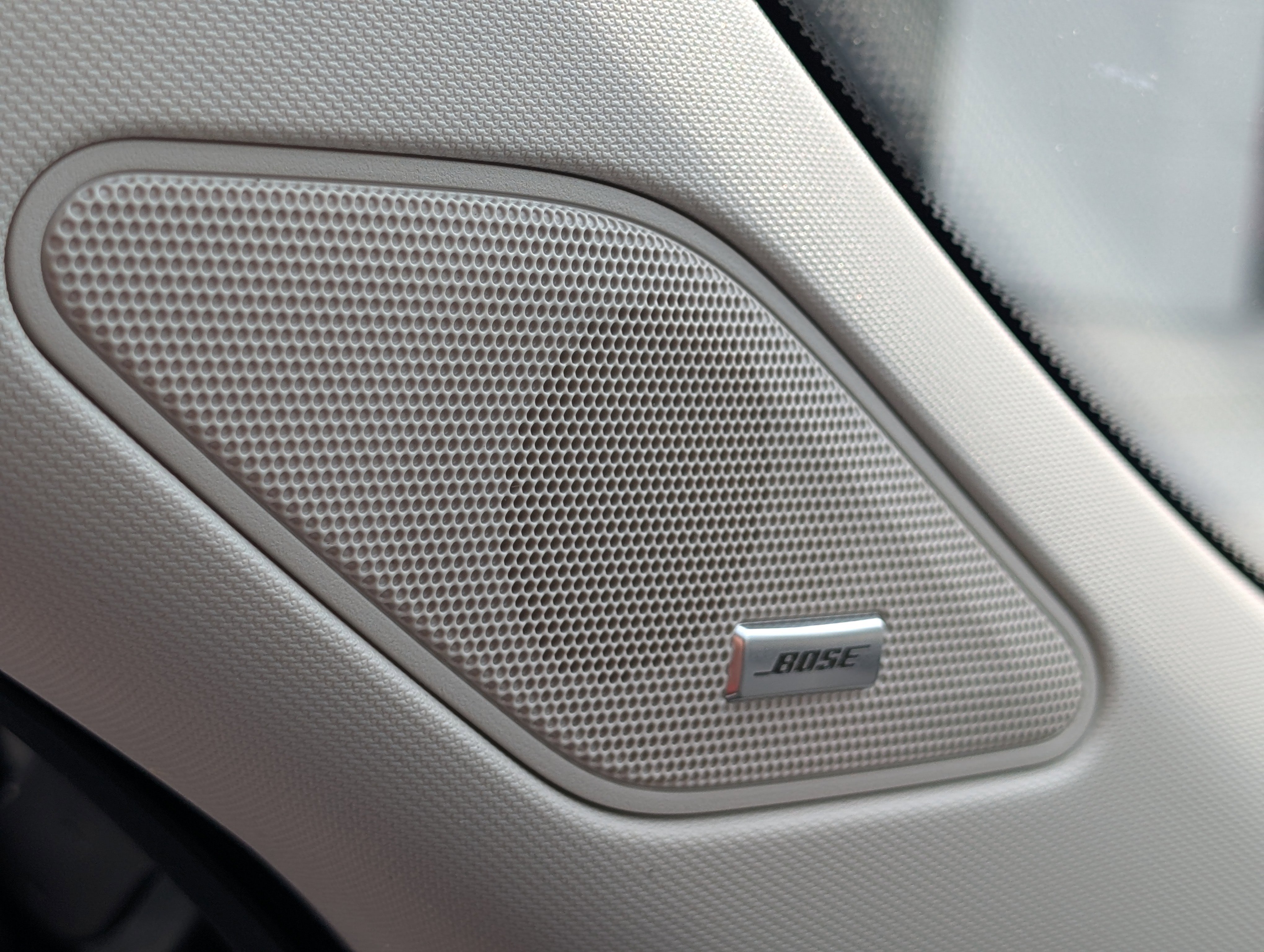 New 2025 Mitsubishi Outlander SEL image 26