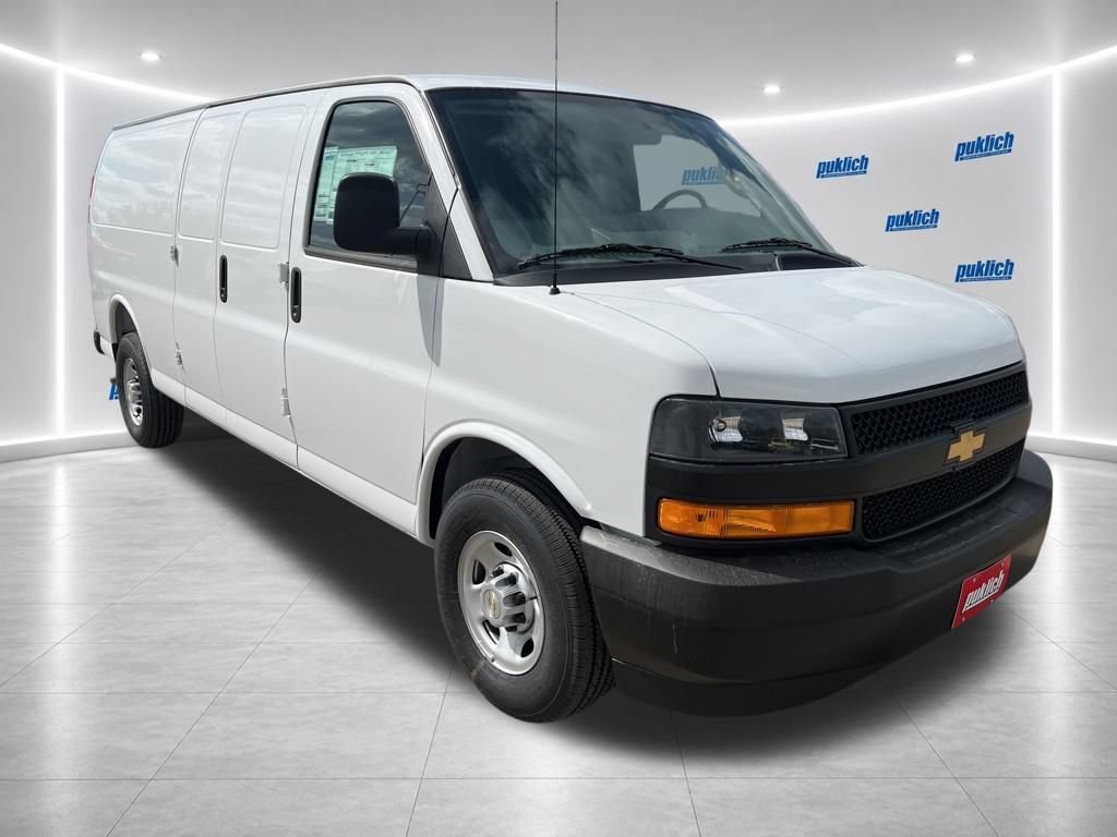 New 2026 Chevrolet Express 3500 Extended w/ Driver Convenience Package RWD image 4