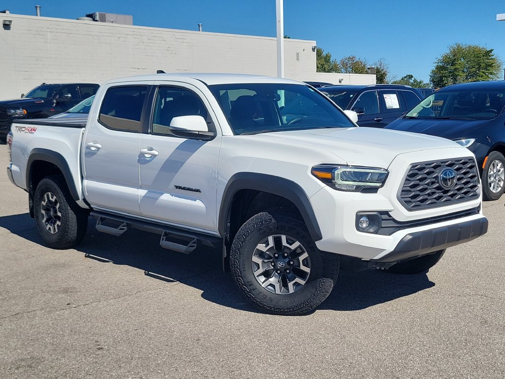 Used 2023 Toyota Tacoma TRD Off-Road AWD/4WD image 26