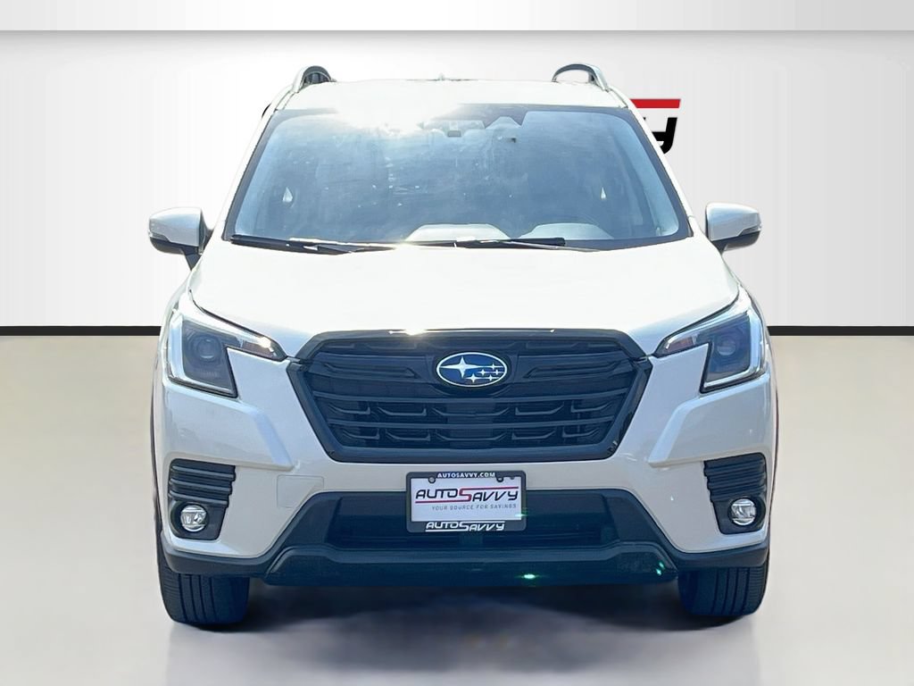 Used 2024 Subaru Forester Limited AWD/4WD image 2
