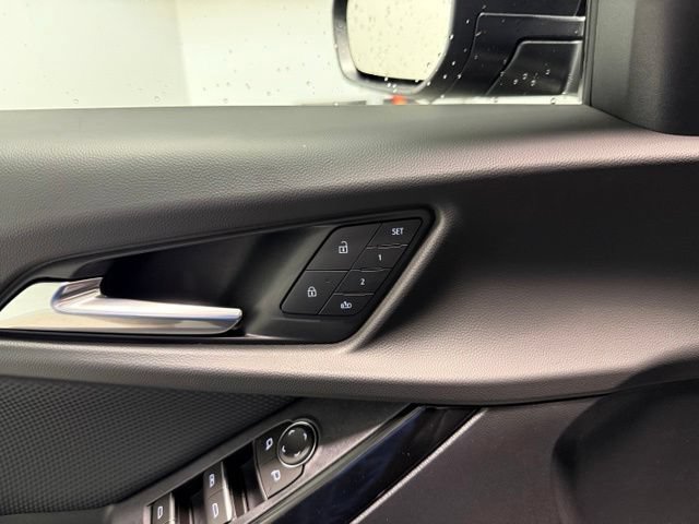 Certified 2026 Chevrolet Equinox RS w/ Convenience Package III AWD/4WD image 12
