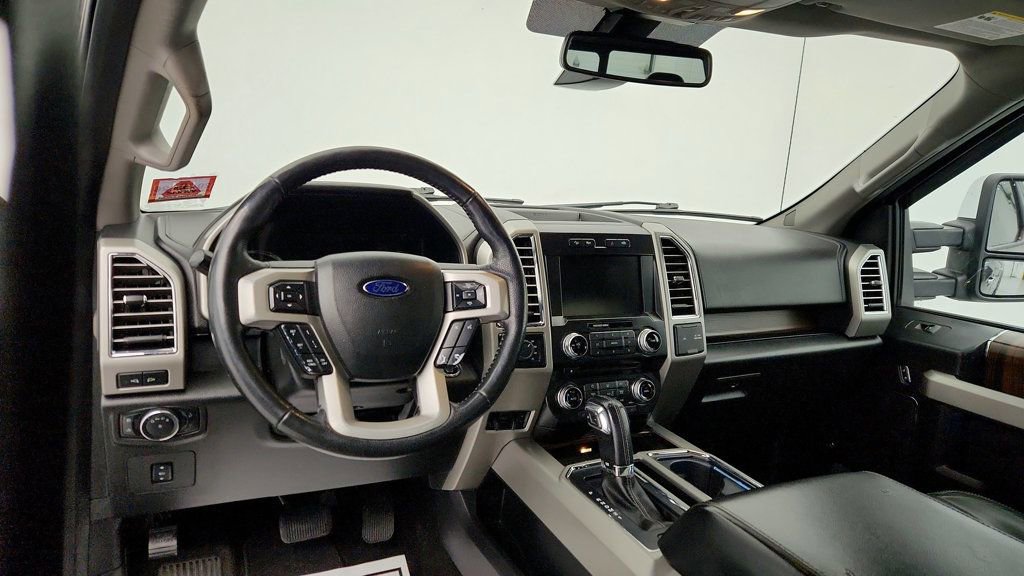 Used 2015 Ford F150 Lariat w/ Equipment Group 502A Luxury image 13