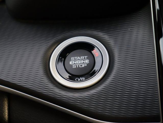 Used 2023 Jeep Grand Cherokee Altitude image 30