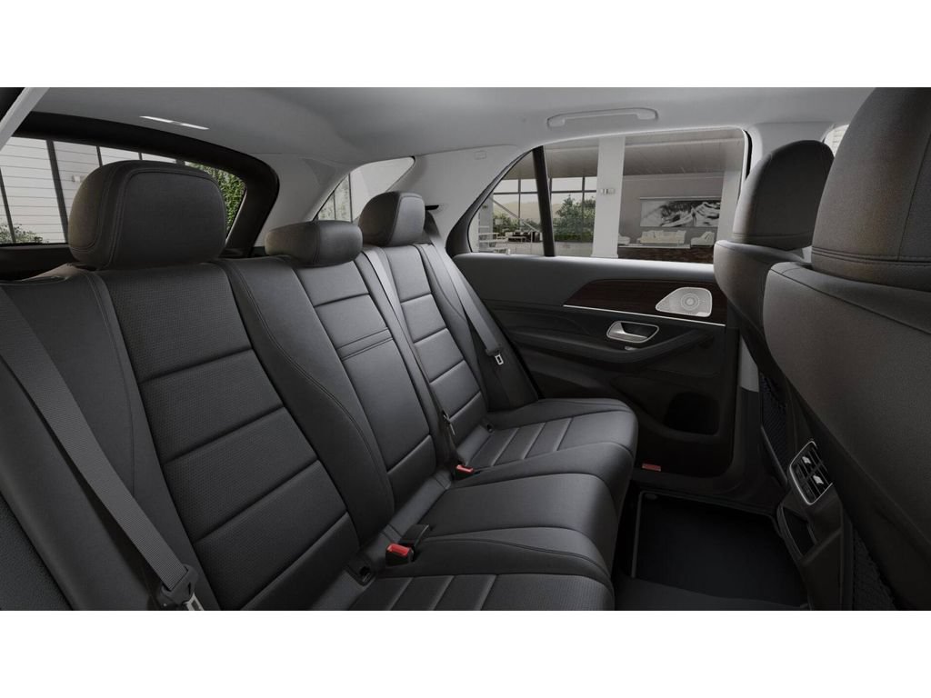 Used 2026 Mercedes-Benz GLE 350 4MATIC image 5