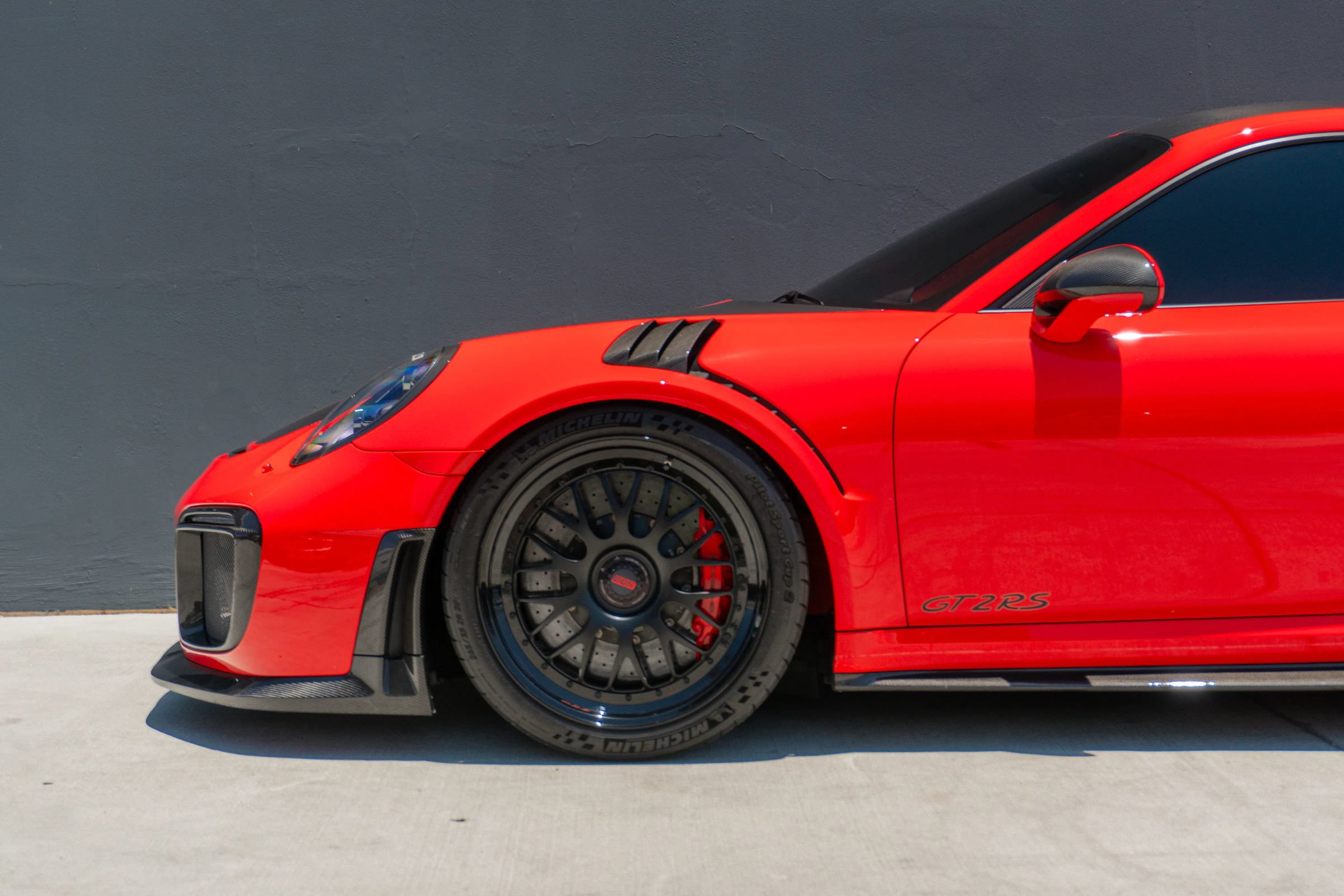Used 2018 Porsche 911 GT2 RS RWD image 15