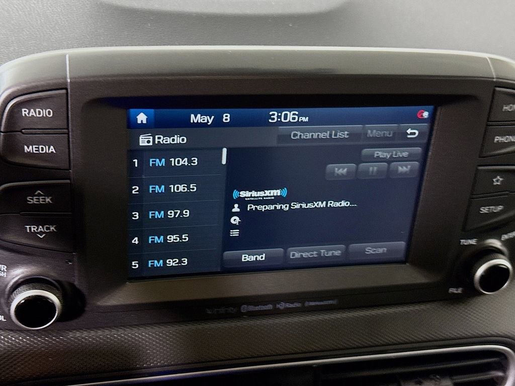 Certified 2021 Hyundai Kona SEL Plus AWD/4WD image 6