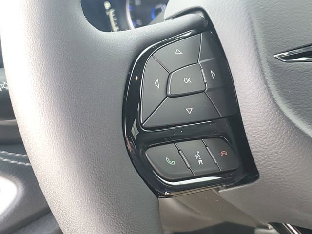New 2026 Chrysler Pacifica Select w/ S Appearance Package FWD image 16