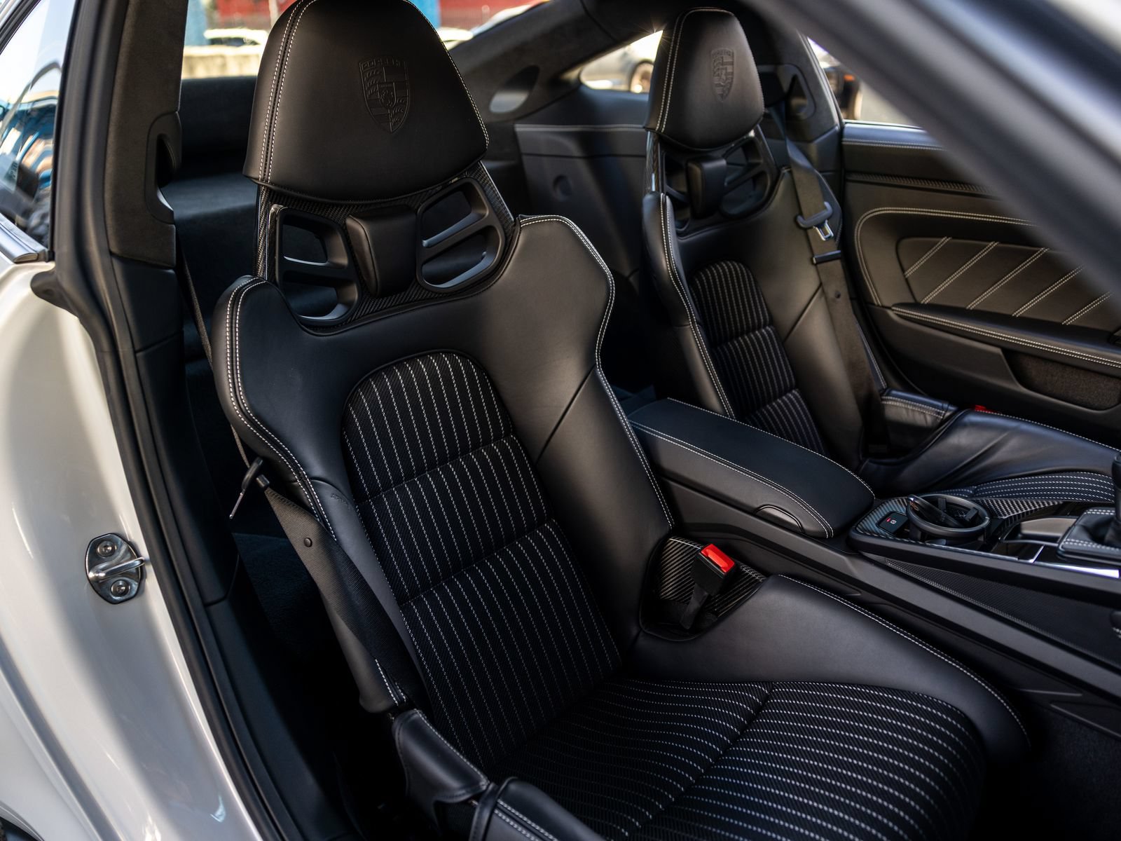 Certified 2024 Porsche 911 GT3 RS RWD image 33
