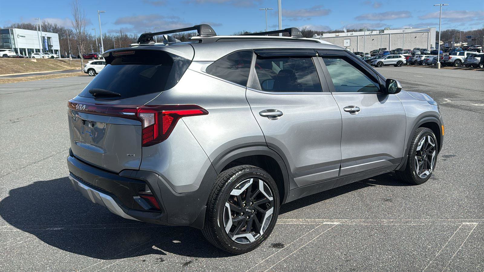 Used 2024 Kia Seltos SX image 6