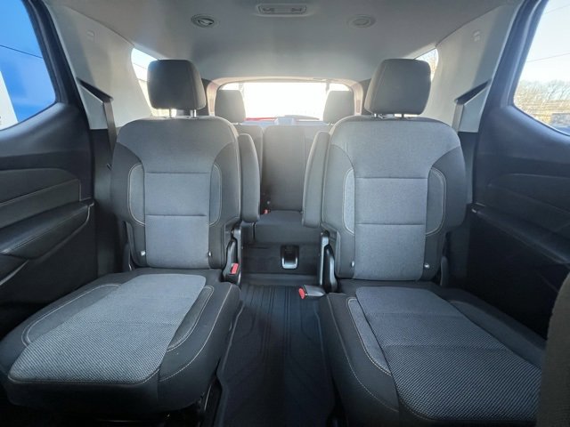 Used 2020 Chevrolet Traverse LT w/ Driver Confidence II Package image 36