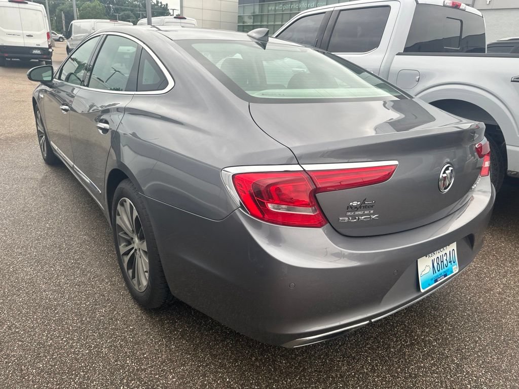 Used 2018 Buick LaCrosse Essence w/ Sun and Shade Package FWD image 9
