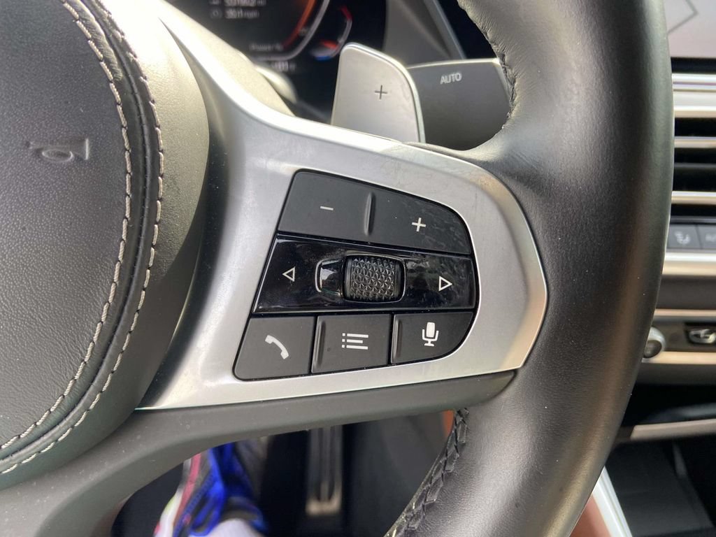 Used 2022 BMW X6 xDrive40i w/ M Sport Package AWD/4WD image 35