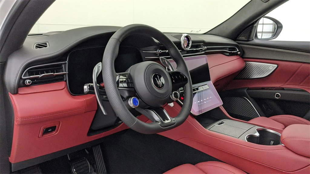 New 2024 Maserati Grecale Trofeo image 40