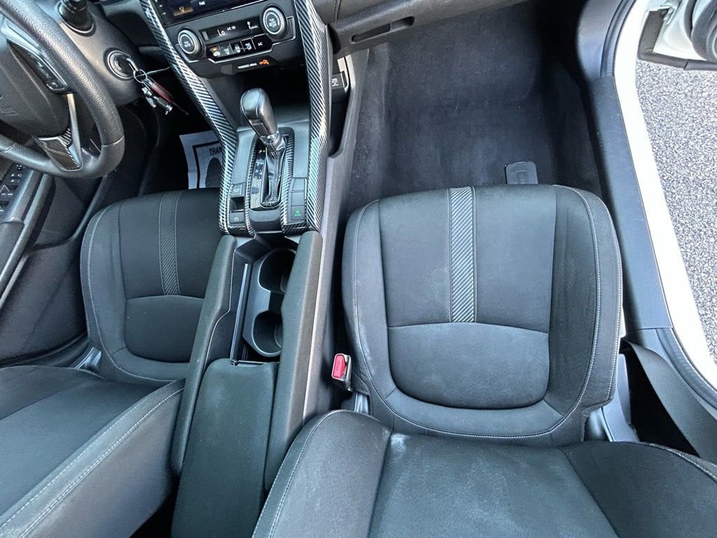 Used 2017 Honda Civic Sport image 41