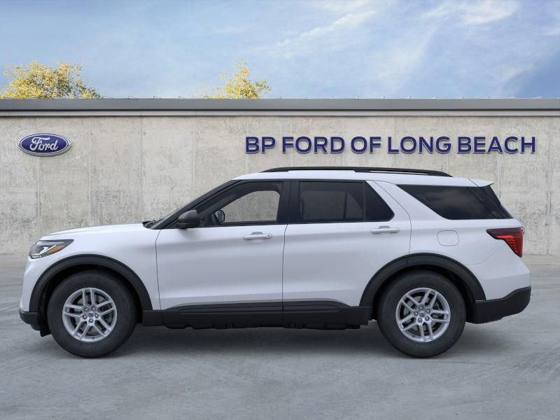 New 2026 Ford Explorer Active image 3