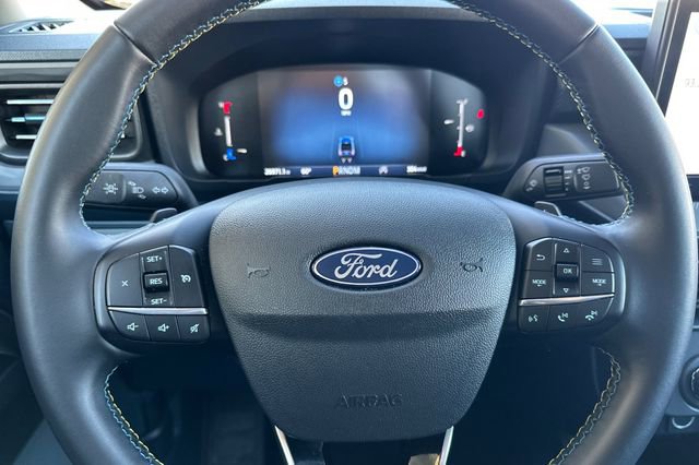 Used 2025 Ford Maverick Lobo AWD/4WD image 25