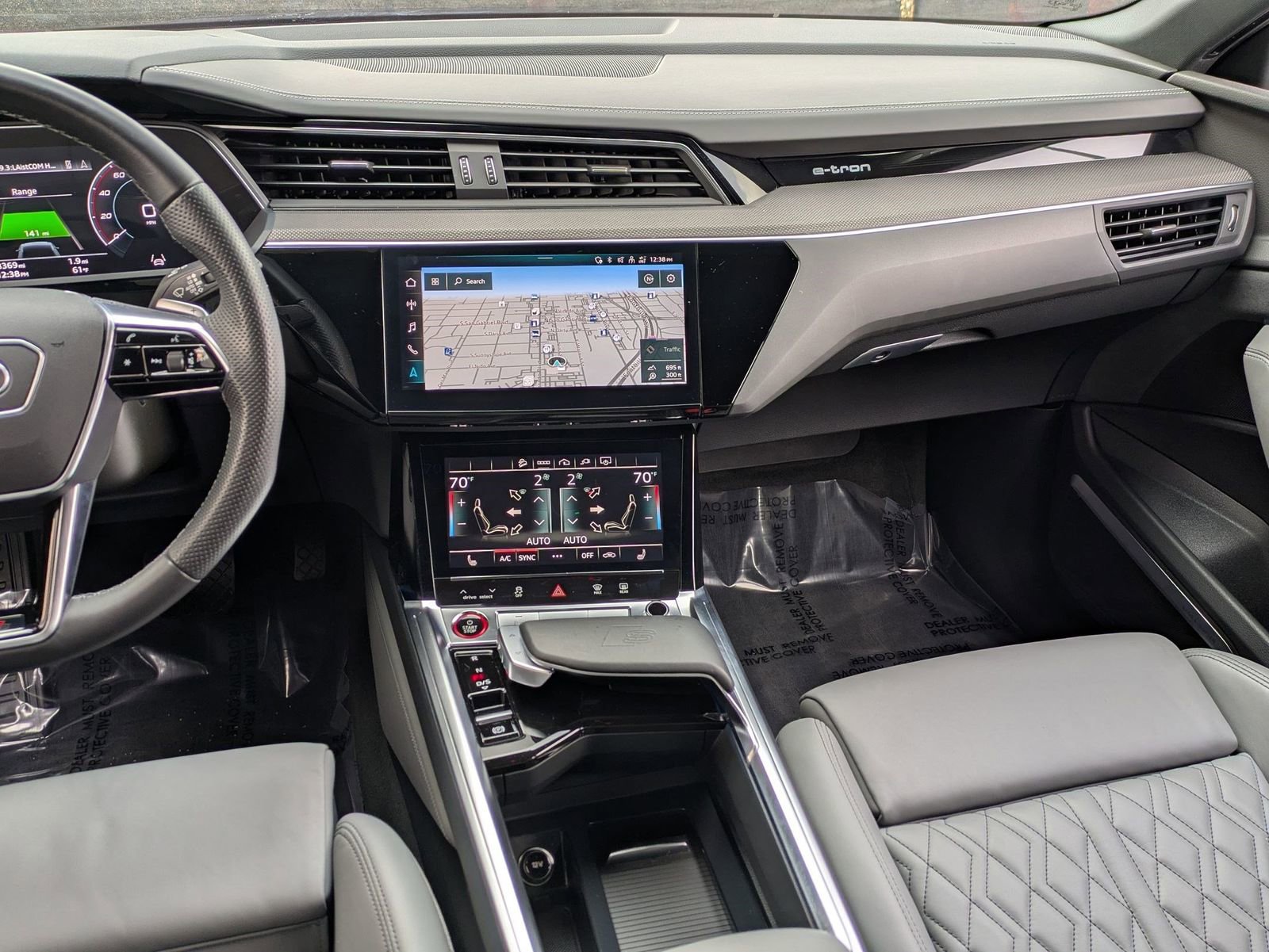 Used 2023 Audi e-tron S Premium Plus w/ Black Optic Package image 8