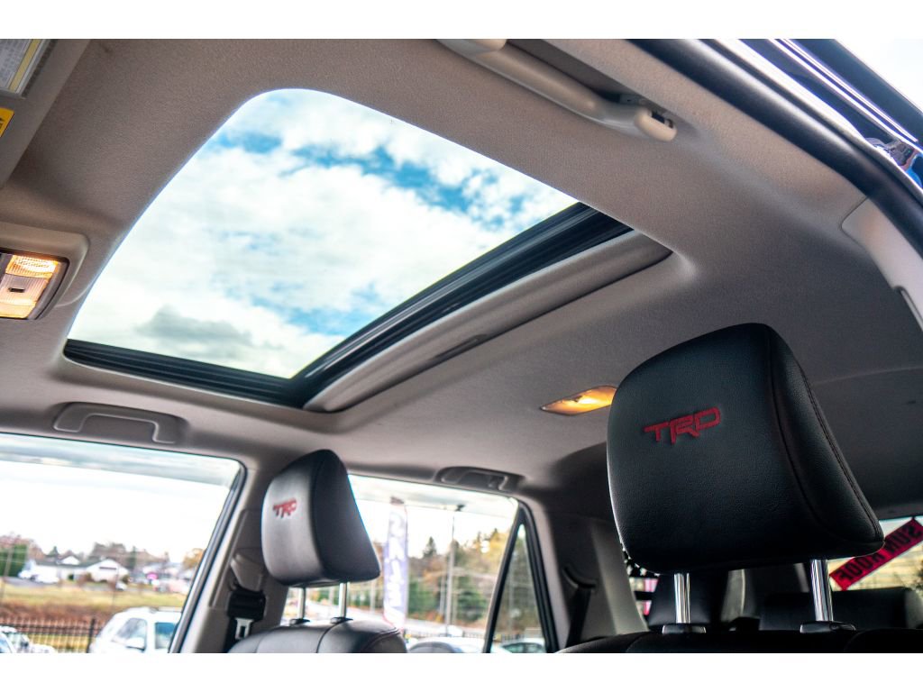 Used 2023 Toyota 4Runner TRD Off-Road Premium image 11