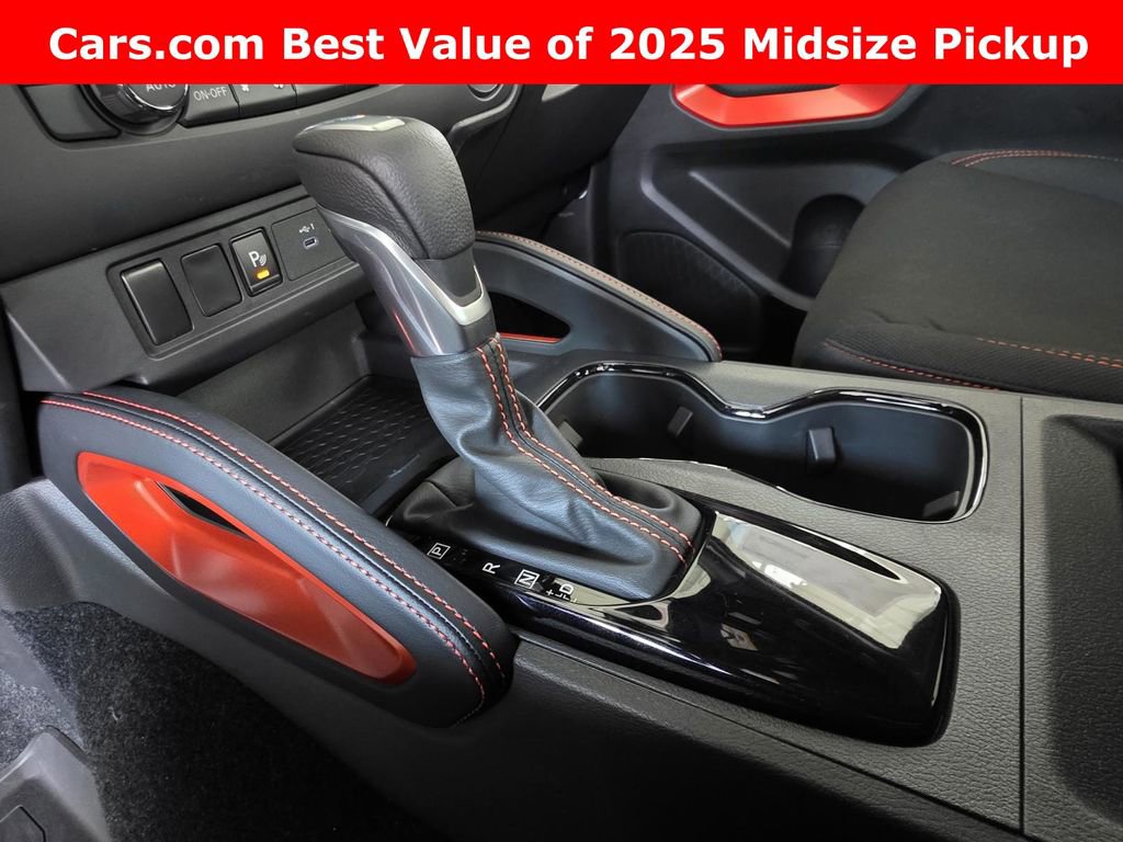 New 2025 Nissan Frontier PRO-4X w/ Interior Protection Package image 20