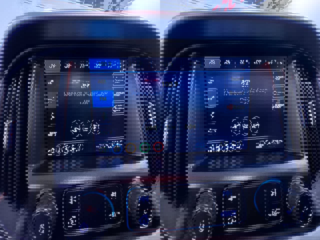 Used 2020 Chevrolet Colorado ZR2 image 26