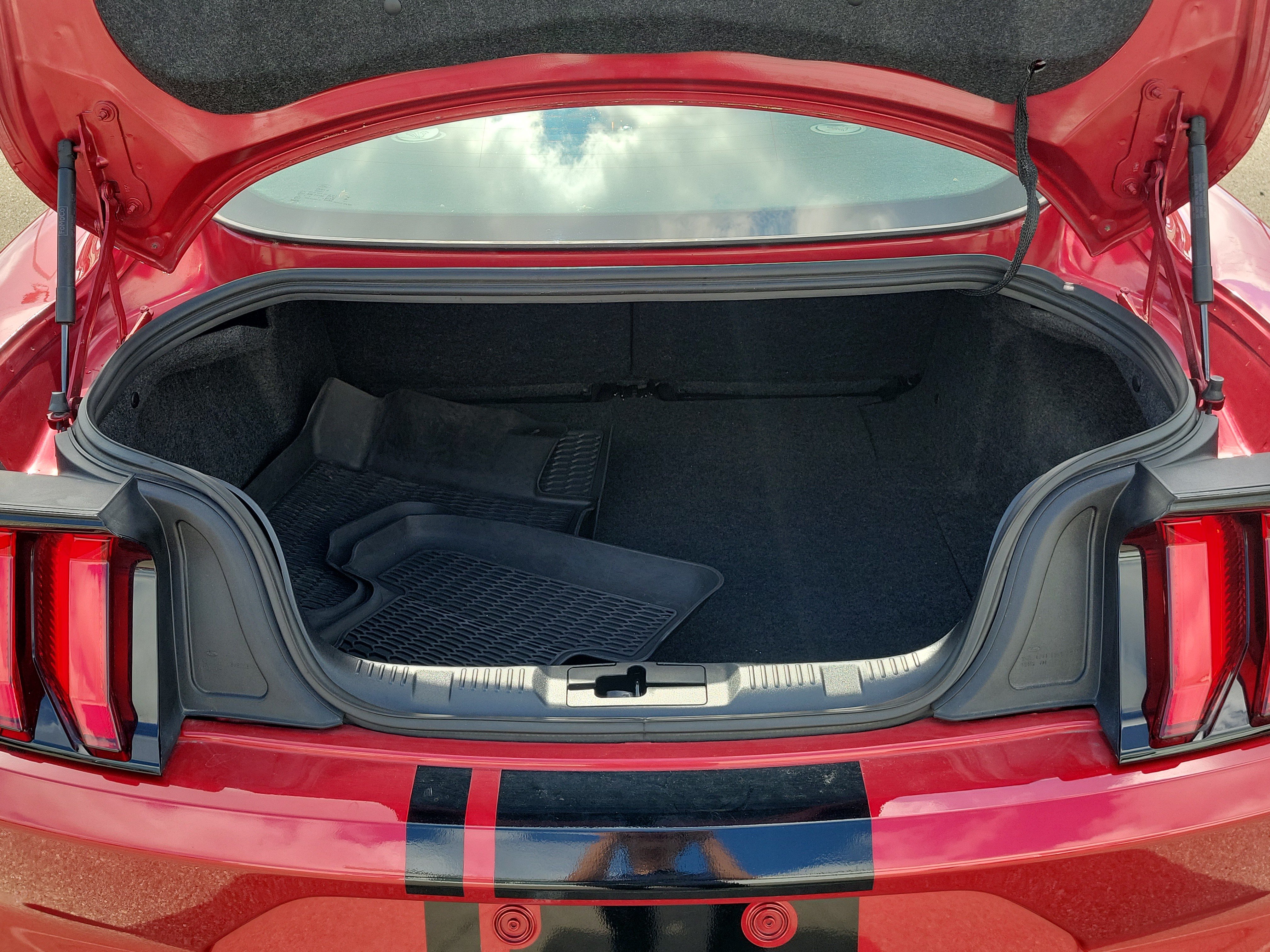 Used 2023 Ford Mustang GT RWD image 7